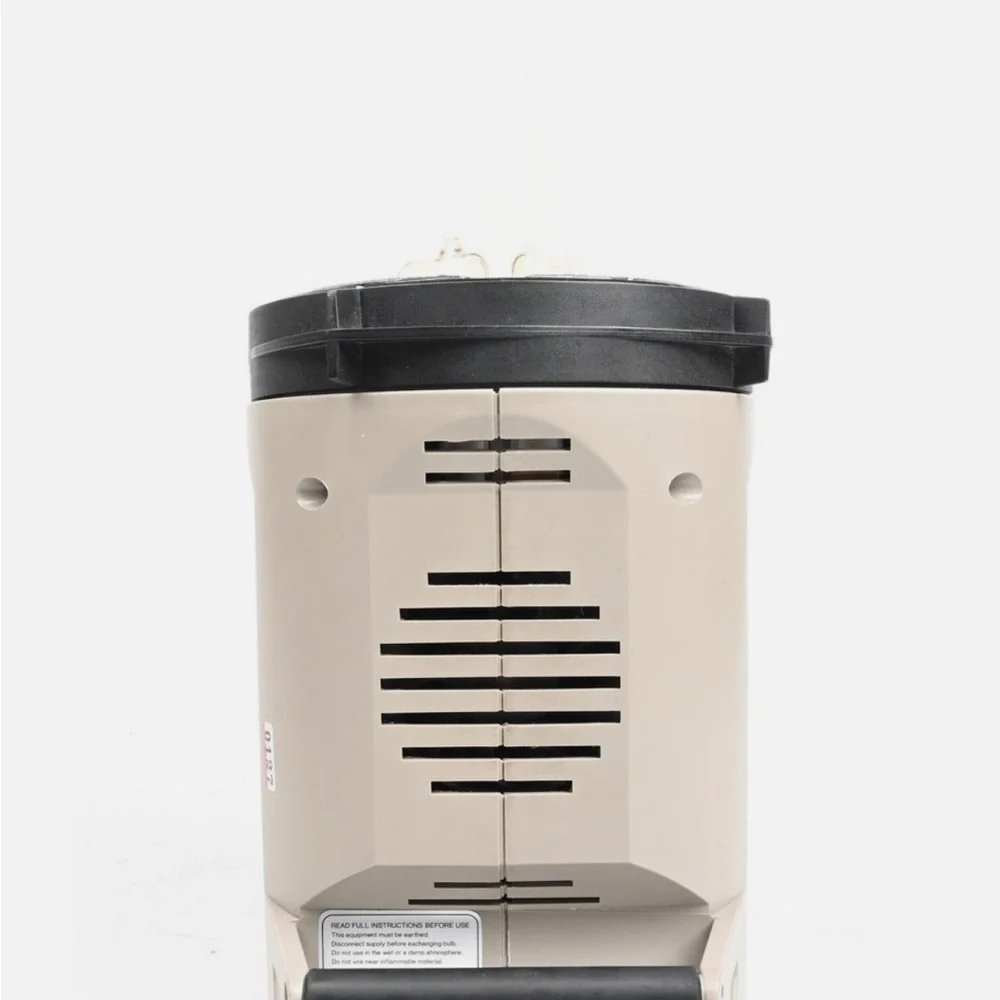 Elinchrom 400bx studio light